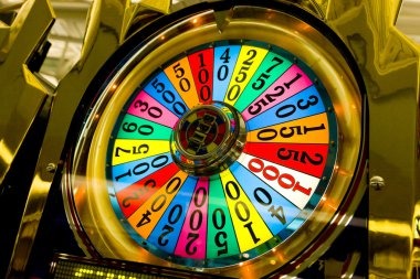 sakau Popular Games dashboard showing slots, live dealer, and sports betting